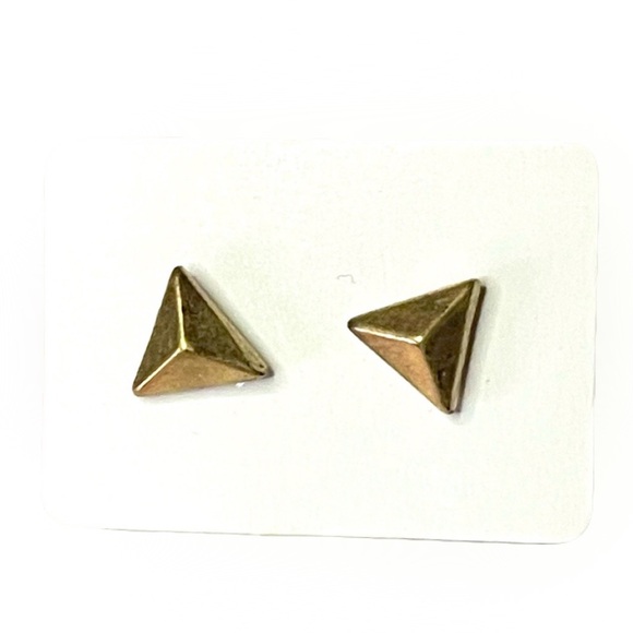Vintage Jewelry - Vintage Woman’s Gold Tone Minimalist Spike Pyramid Stud Earrings